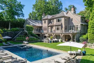 7 S Rohallion Dr, Rumson, NJ 07760 - Photo 1