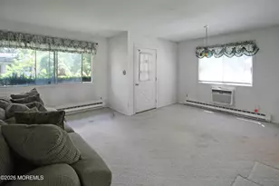 40 B Roosevelt City Rd, Whiting, NJ 08759 - Photo 2