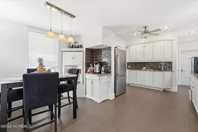 496 W Park Avenue, Ocean Twp, NJ 07755 - Photo 4
