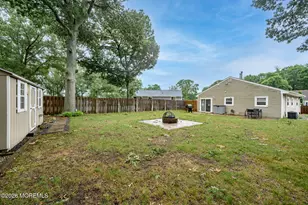 318 Hemlock Dr, Lanoka Harbor, NJ 08734 - Photo 20