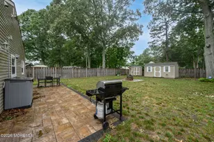 318 Hemlock Dr, Lanoka Harbor, NJ 08734 - Photo 18