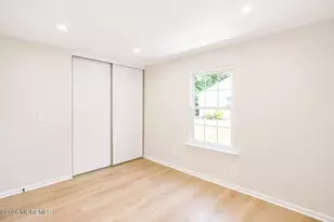 99 Oak Ln, Eatontown, NJ 07724 - Photo 28