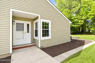 99 Oak Ln, Eatontown, NJ 07724 - Photo 38