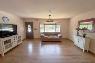 4 Glen Rd, Howell Township, NJ 07731 - Photo 8