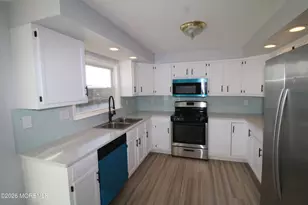 17 W Delaware Dr, Little Egg Harbor, NJ 08087 - Photo 4