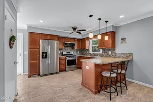 835 Vaughn Ave, Toms River Township, NJ 08753 - Photo 2