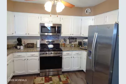 135 A Sunset Road, Whiting, NJ 08759 - Photo 8