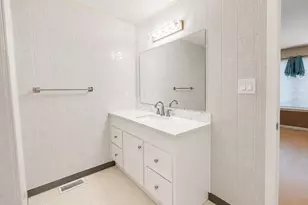 76 Lexington Cir, Matawan, NJ 07747 - Photo 18