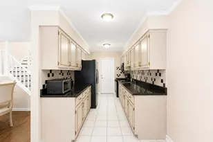 76 Lexington Cir, Matawan, NJ 07747 - Photo 6