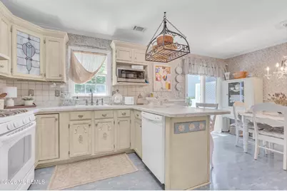 901 Roundtree Drive, Toms River Township, NJ 08753 - Photo 14