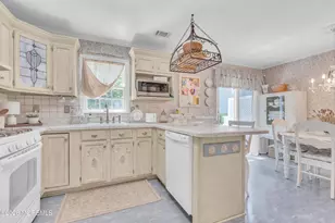 901 Roundtree Dr, Toms River Township, NJ 08753 - Photo 14