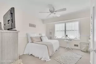 901 Roundtree Dr, Toms River Township, NJ 08753 - Photo 20