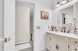 901 Roundtree Dr, Toms River Township, NJ 08753 - Photo 32