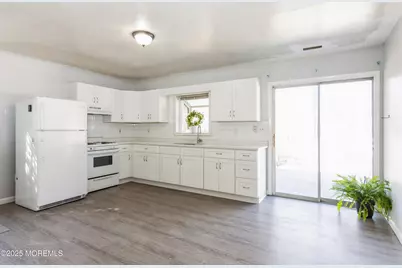 58 Dodd Street, Laurence Harbor, NJ 08879 - Photo 6