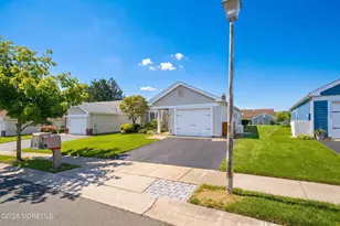 15 Sandhurst St, Manchester Township, NJ 08759 - Photo 4