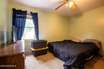 546 Roosevelt Avenue, Toms River Township, NJ 08753 - Photo 8