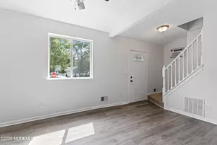 73 Oak St, Keansburg, NJ 07734 - Photo 2