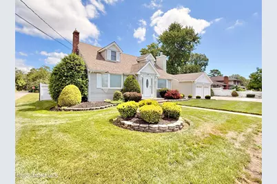 27 3rd Avenue, Toms River Township, NJ 08757 - Photo 1