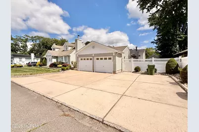 27 3rd Avenue, Toms River Township, NJ 08757 - Photo 4