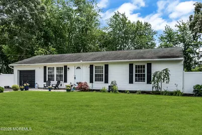 417 Chestnut Drive, Lanoka Harbor, NJ 08734 - Photo 2