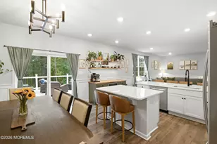 102 Windjammer Dr, Barnegat, NJ 08005 - Photo 2