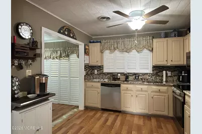 106 Falmouth Avenue, Whiting, NJ 08759 - Photo 20