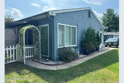 106 Falmouth Avenue, Whiting, NJ 08759 - Photo 6
