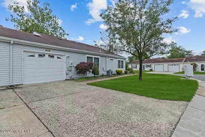 917A Liverpool Circle, Manchester Township, NJ 08759 - Photo 6