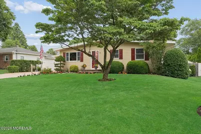 276 Parkview Terrace, Lincroft, NJ 07738 - Photo 2