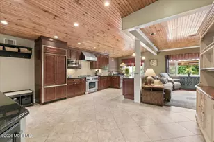 276 Parkview Ter, Lincroft, NJ 07738 - Photo 8