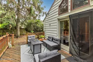 512 Henry Pl, Middletown, NJ 07748 - Photo 22