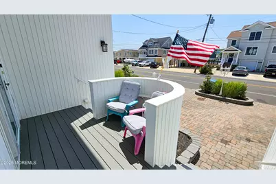 1386 Paul Boulevard, Manahawkin, NJ 08050 - Photo 2