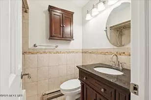 70 Overlook Way, Manalapan Township, NJ 07726 - Photo 20