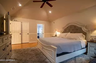 9 Pondview Dr, Tinton Falls, NJ 07724 - Photo 20