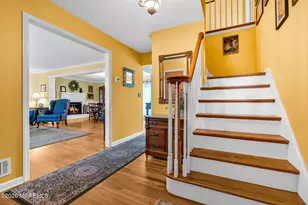 62 Nedshire Dr, Middletown, NJ 07748 - Photo 2