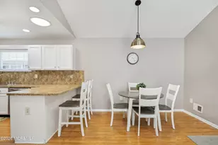 212 N Pondview Blvd, Monroe Township, NJ 08831 - Photo 18