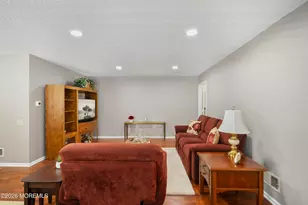 212 N Pondview Blvd, Monroe Township, NJ 08831 - Photo 4