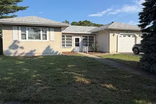 15 St Tropez Ct, Toms River Township, NJ 08757 - Photo 1