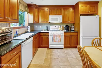27 Sefton Circle, Piscataway Township, NJ 08854 - Photo 10