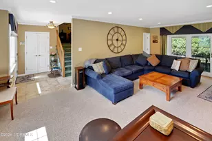27 Sefton Cir, Piscataway Township, NJ 08854 - Photo 4