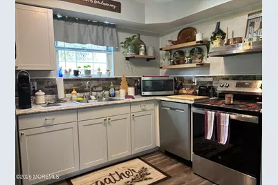 11 Amesbury Road #E, Whiting, NJ 08759 - Photo 18
