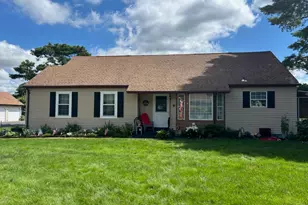 11 Amesbury Rd, Whiting, NJ 08759 - Photo 2