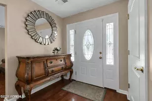 237 Rodman Ct, Eatontown, NJ 07724 - Photo 2