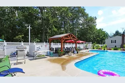 109 Cates Road, Egg Harbor Twp, NJ 08234 - Photo 4