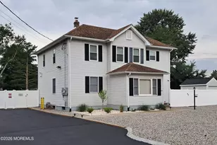 221 Chestnut St, Toms River Township, NJ 08753 - Photo 1