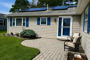 365 Port Royal Dr, Toms River Township, NJ 08757 - Photo 2