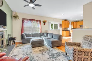 34 Biondi Ave, Laurence Harbor, NJ 07721 - Photo 18