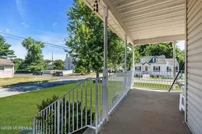 34 Biondi Avenue, Laurence Harbor, NJ 07721 - Photo 8
