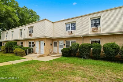 89 White Street #C, Eatontown, NJ 07724 - Photo 4