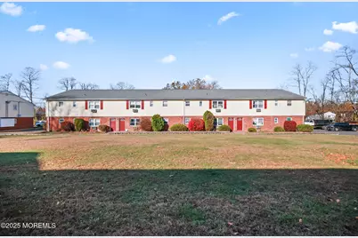 175 Buckelew Avenue #BLDG 3 - Apt 11, Jamesburg, NJ 08831 - Photo 1